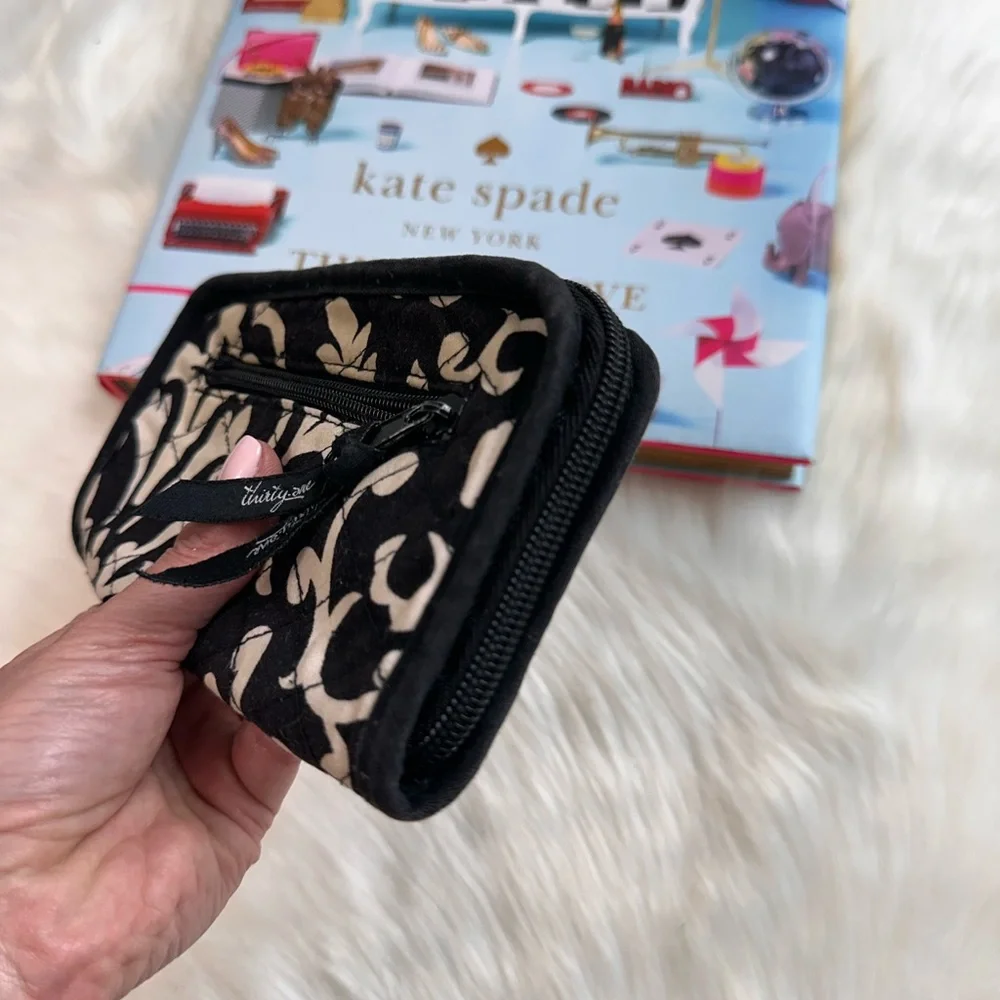 Vera Bradley Black and Cream Wallet - Picture 9 of 13